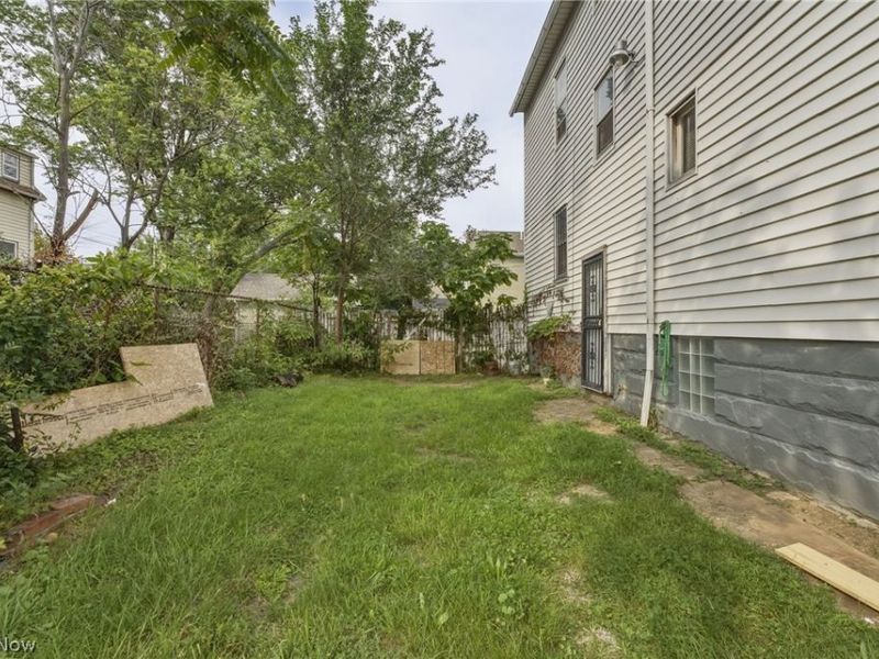 11421 Orville Avenue, Cleveland, OH 44106 Photo 24