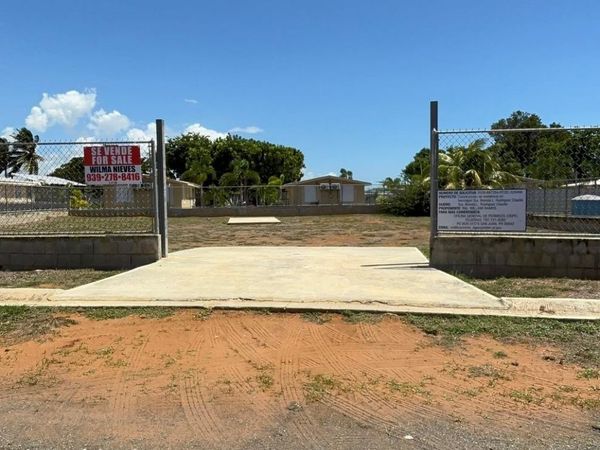 301 km 9.9 SECTOR LAS SALINAS, Unit B-28, Cabo Rojo, PR 00623
