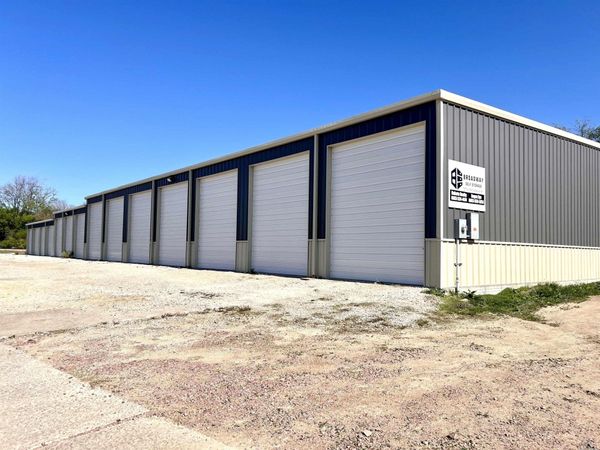 727 Broadway, Vermillion, SD 57069