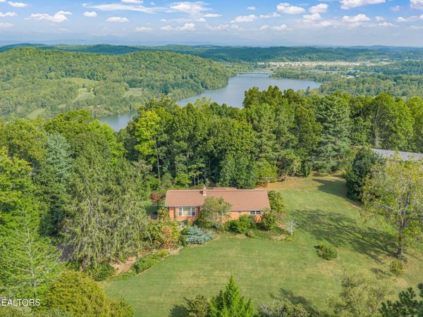 4400 Clinch View Lane, Knoxville, TN 37931