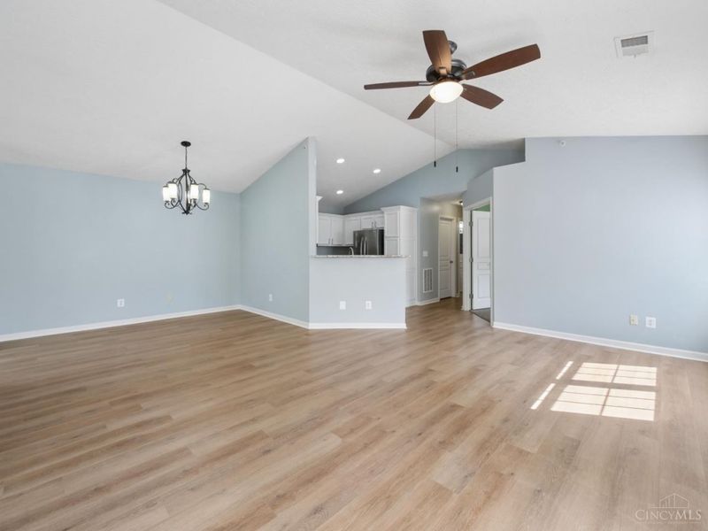622 Heritage Square, Harrison, OH 45030 Photo 10
