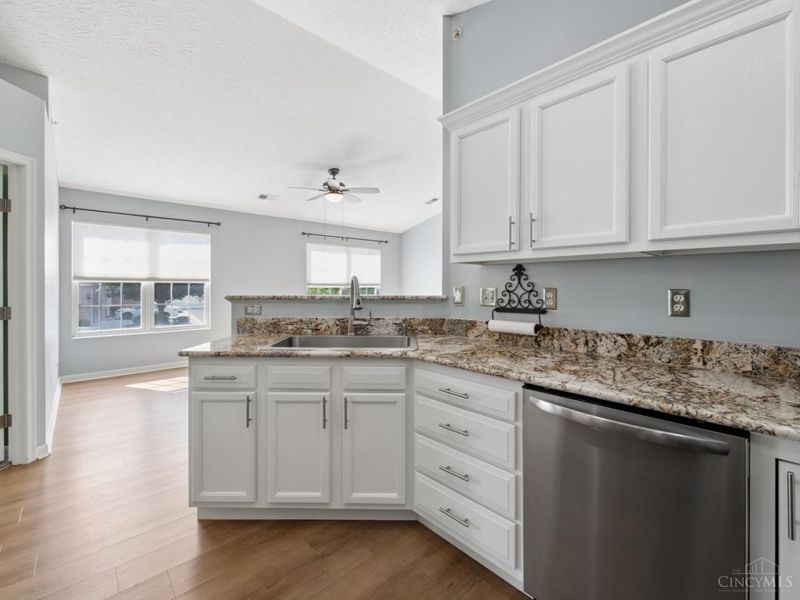 622 Heritage Square, Harrison, OH 45030 Photo 13