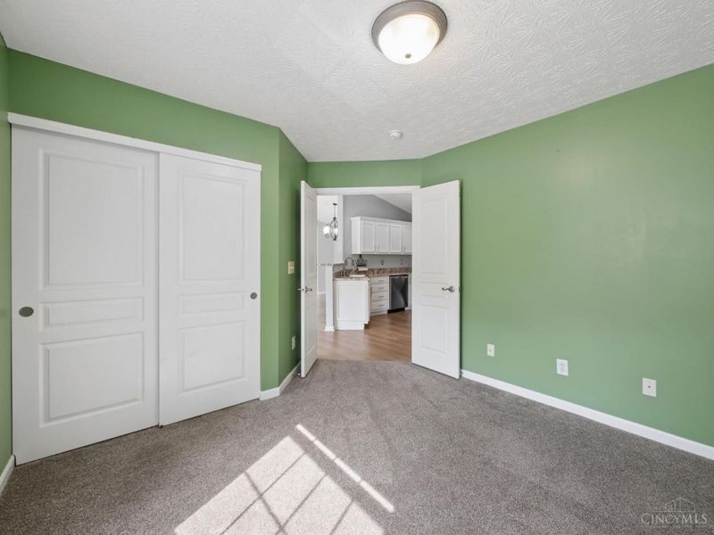 622 Heritage Square, Harrison, OH 45030 Photo 24