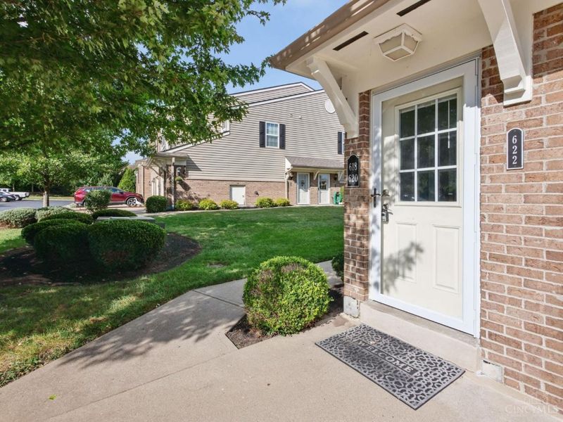 622 Heritage Square, Harrison, OH 45030 Photo 5