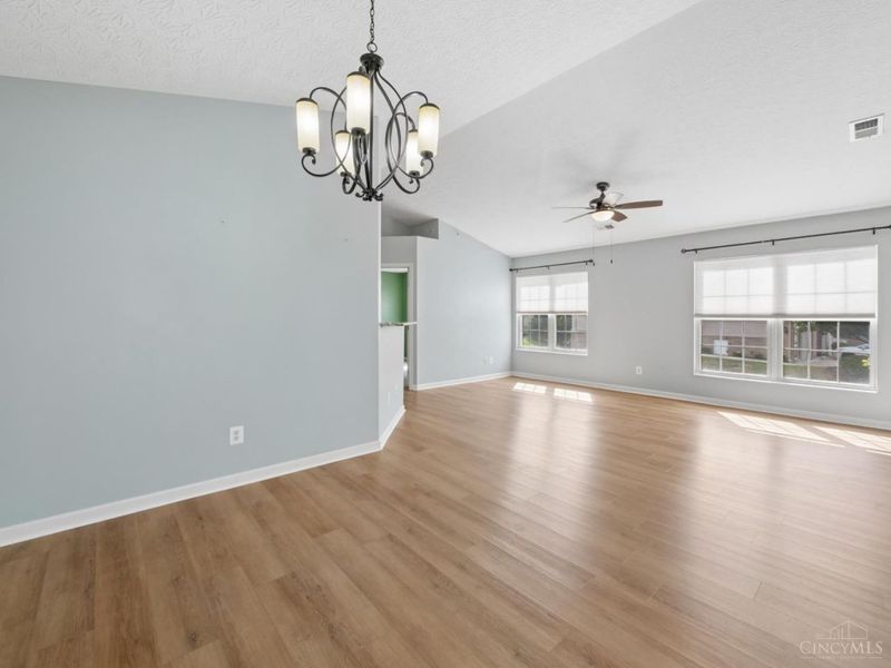 622 Heritage Square, Harrison, OH 45030 Photo 8