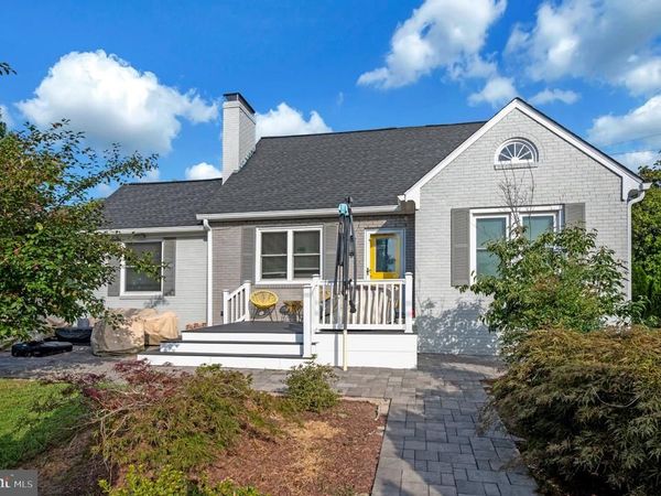 1001 CLEARVIEW AVENUE , FREDERICKSBURG, VA 22405