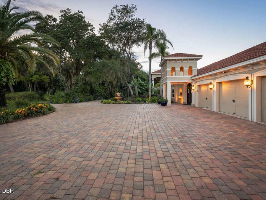 Property Image 116