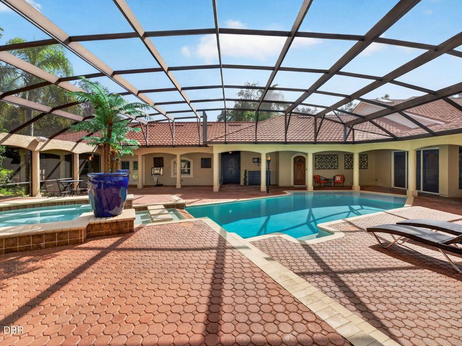 Property Image 135