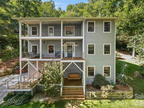 349 View Rock Lane, Hendersonville, NC 28791