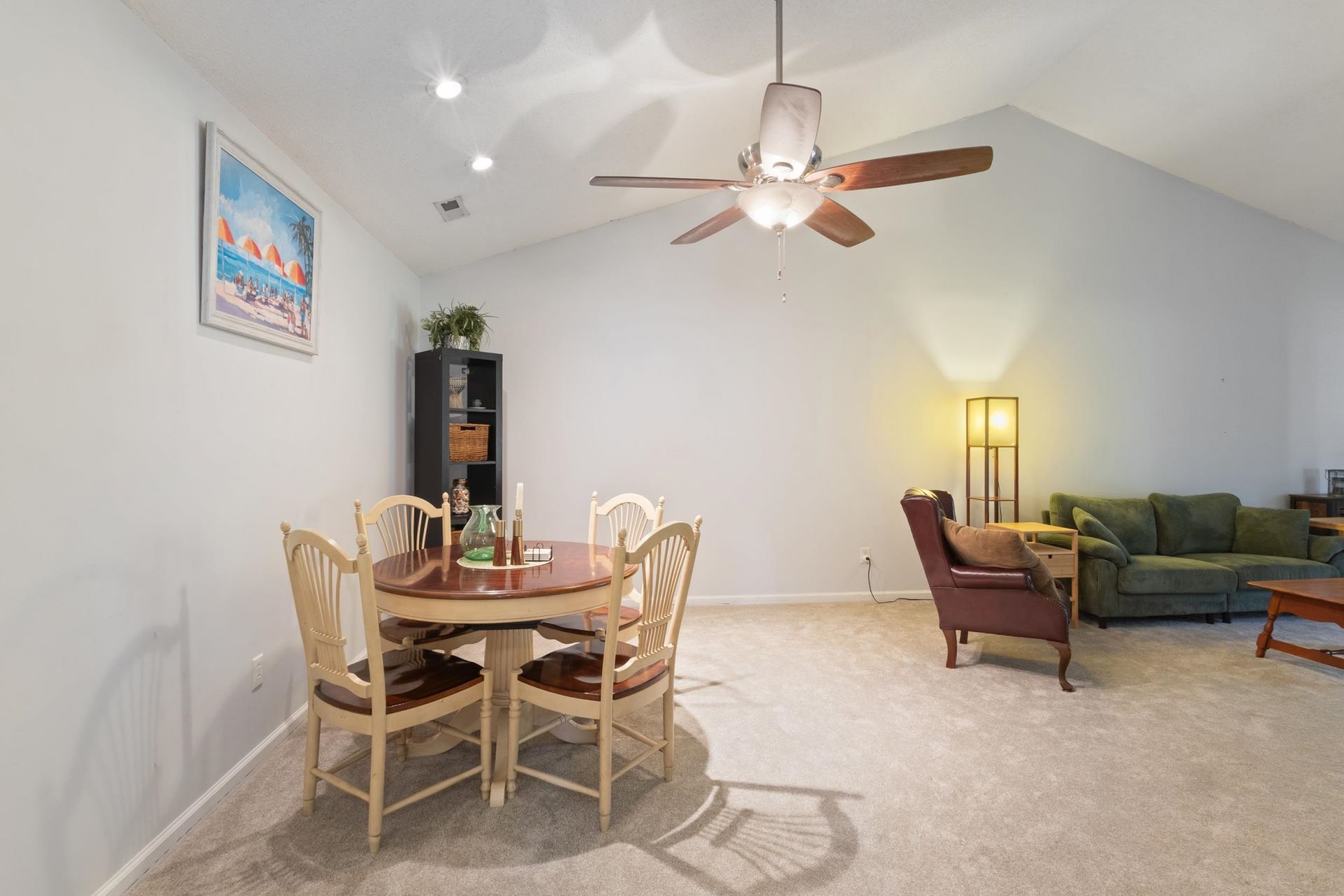 4504 Greenbriar Dr.  Photo 14