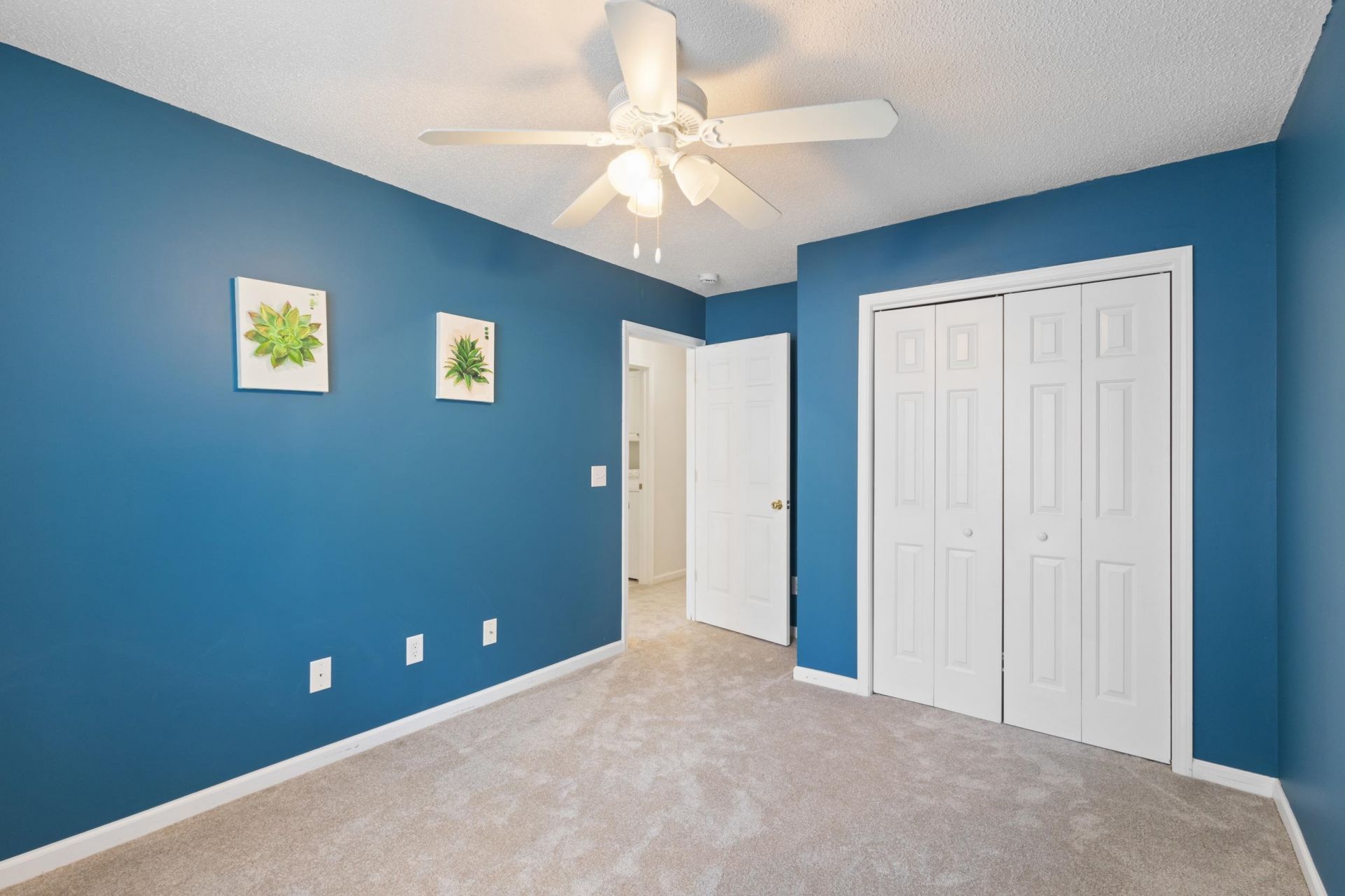 4504 Greenbriar Dr.  Photo 32