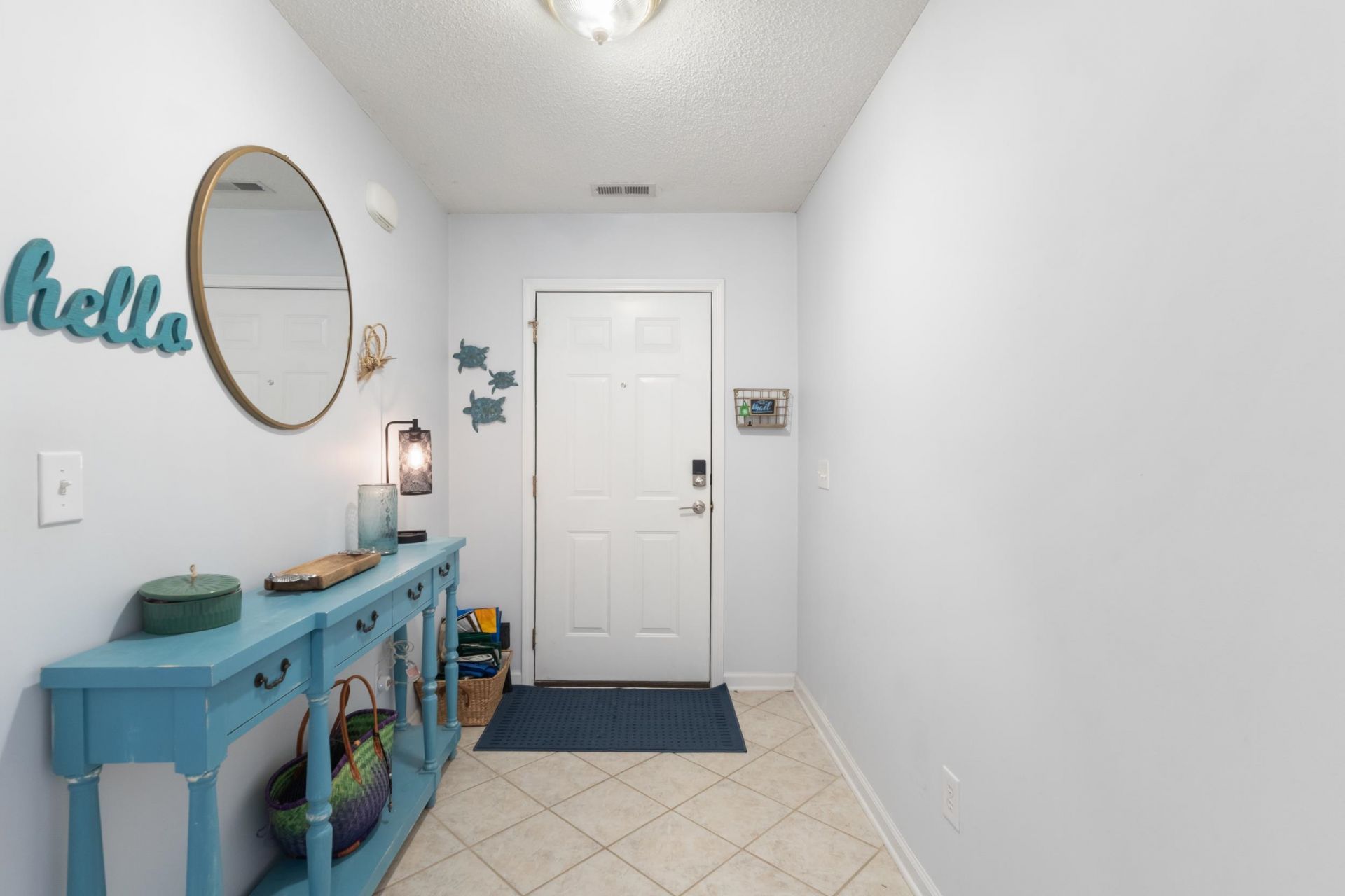 4504 Greenbriar Dr.  Photo 6