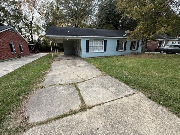 1352 Gulf Field Drive W, Mobile, AL 36605