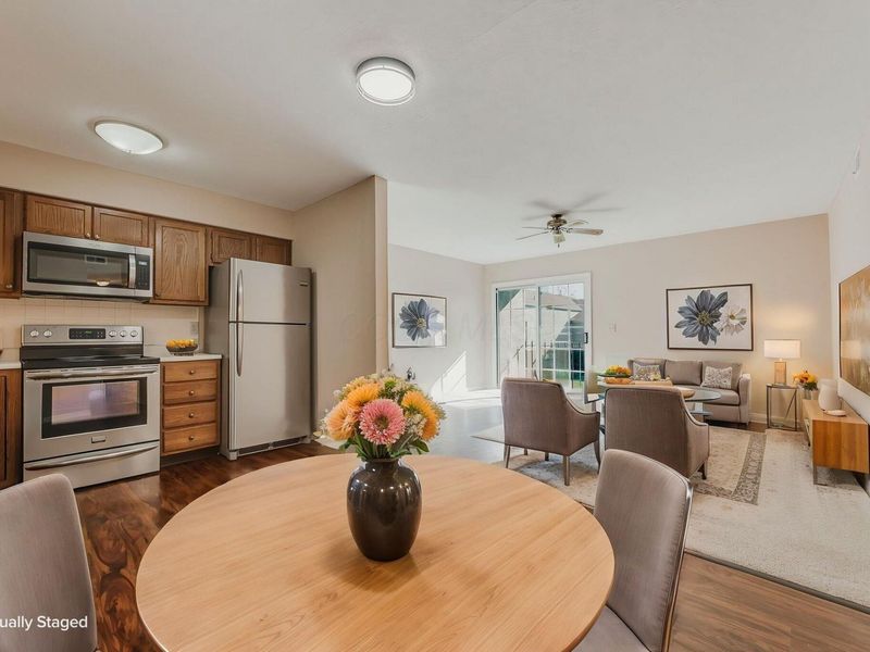 7150 E Main Street , Unit C206, Reynoldsburg, OH 43068 Photo 3