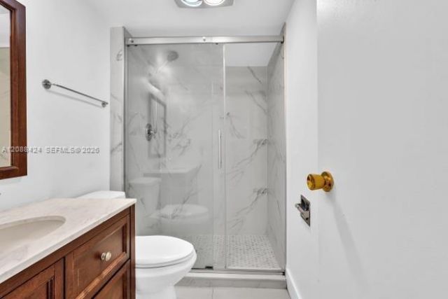 20400 W Country Club Dr, Unit 315, Aventura, FL 33180 Photo