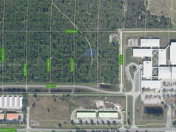 4926 Maya St , Sebring, FL 33872