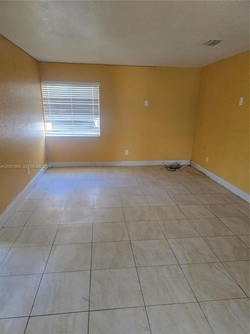 650 NW 49th St , Miami, FL 33127 Photo