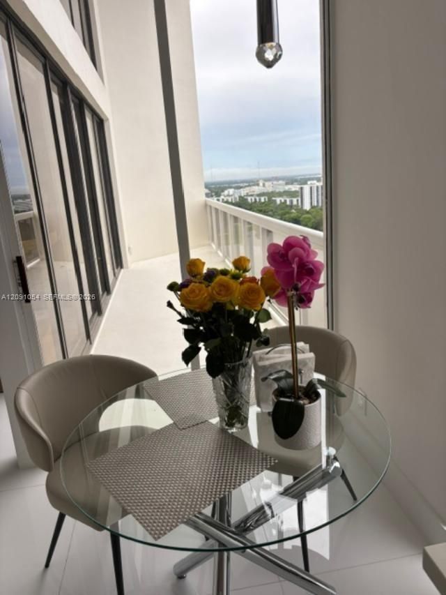 20185 E Country Club Dr, Unit TS-7, Aventura, FL 33180 Photo