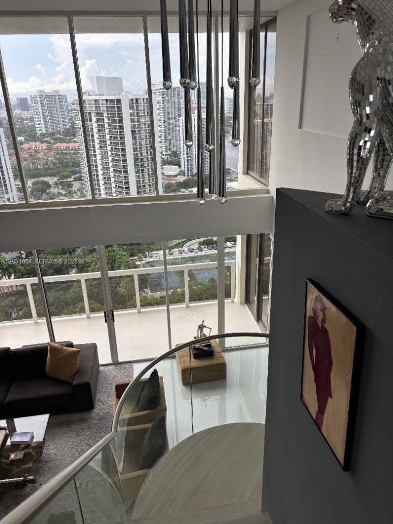 20185 E Country Club Dr, Unit TS-7, Aventura, FL 33180 Photo