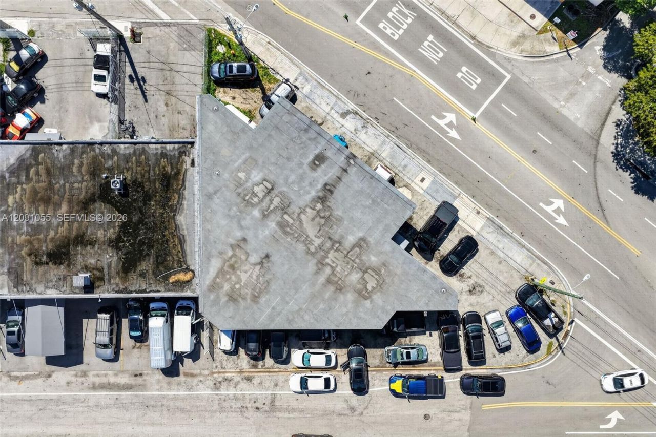 Profitable Automotive Shop With Over 25+ Years For, South Miami, FL 33143 Photo