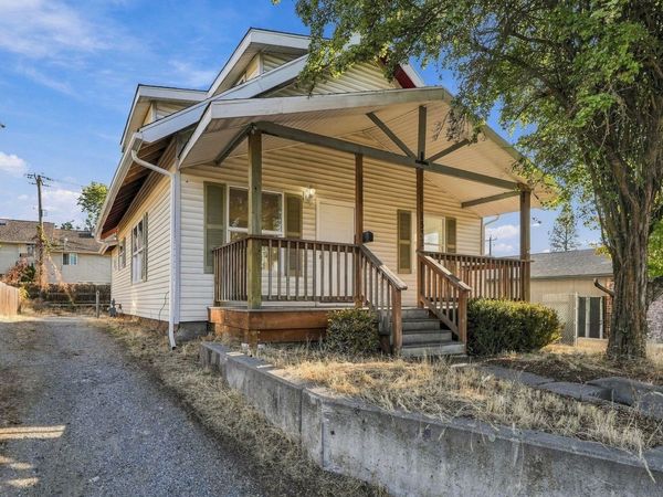 1332 E 29th Ave, Spokane, WA 99203