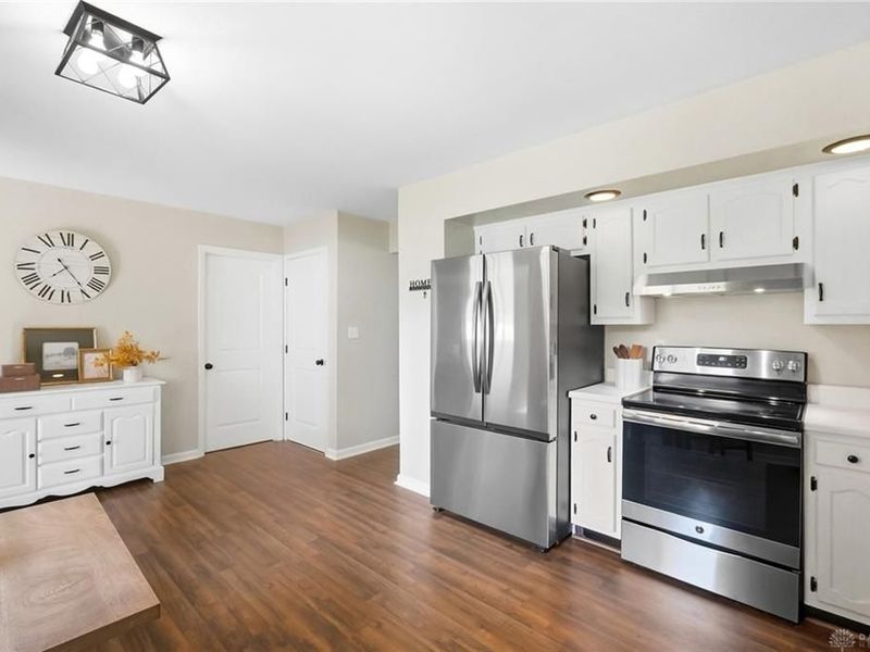 2825 Walford Drive, Centerville, OH 45440 Photo 9