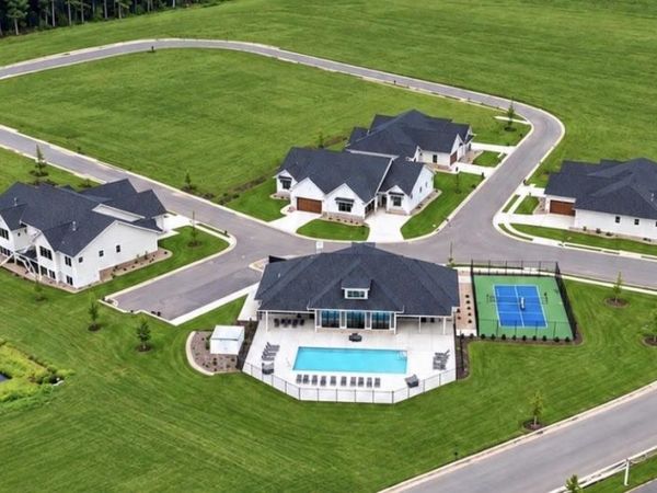 2404 Bluestem Crossing, Unit Lt19, Prairie du Sac, WI 53578