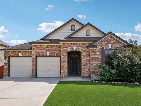 344 Matthews LN, Kyle, TX 78640