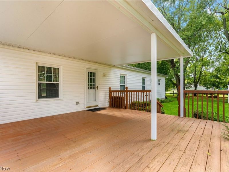 4025 Burke Avenue NE, Louisville, OH 44641 Photo 32