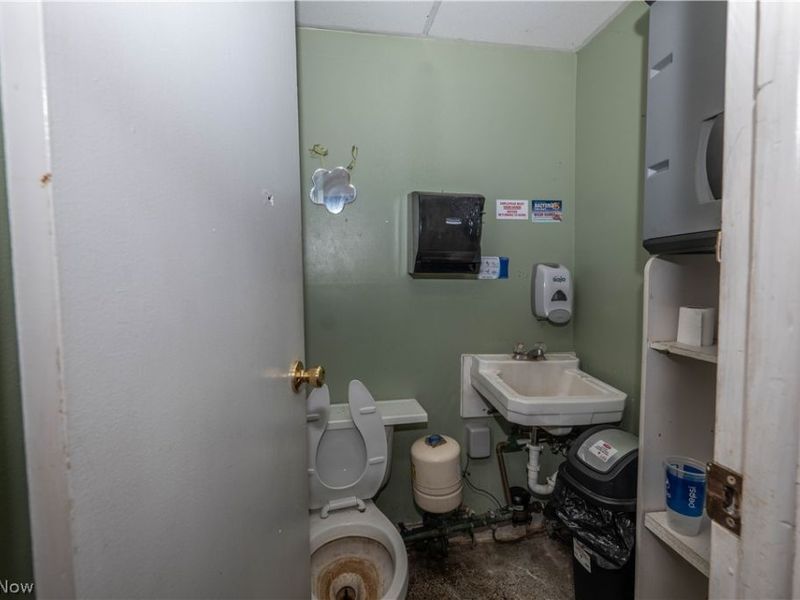 212 N Market Street, Minerva, OH 44657 Photo 13