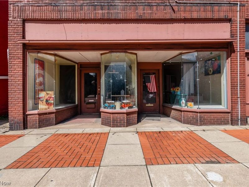 212 N Market Street, Minerva, OH 44657 Photo 2
