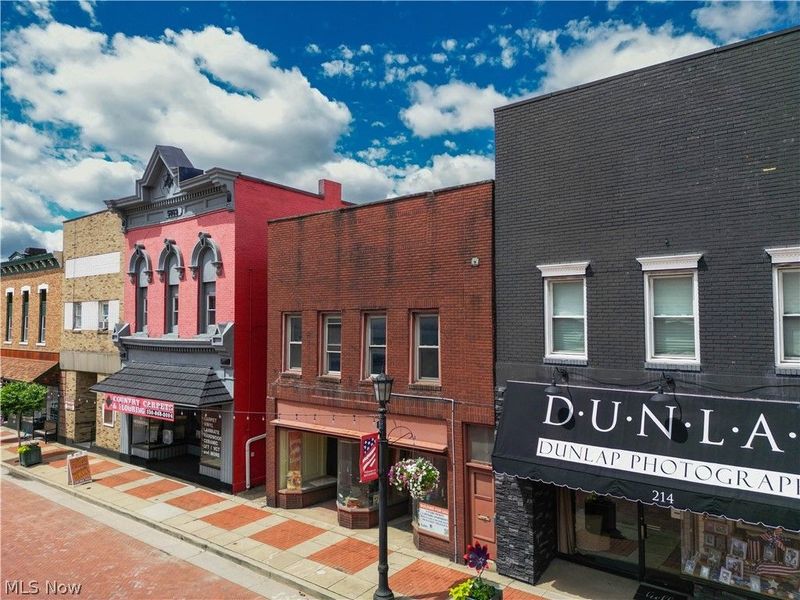 212 N Market Street, Minerva, OH 44657 Photo 4