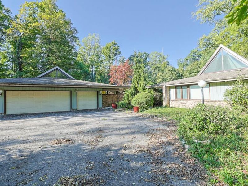 5445 Sherfield Drive, Trotwood, OH 45426 Photo 3