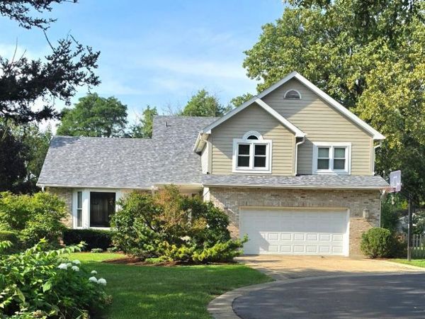 7810 Regency Grove Drive, Darien, IL 60561