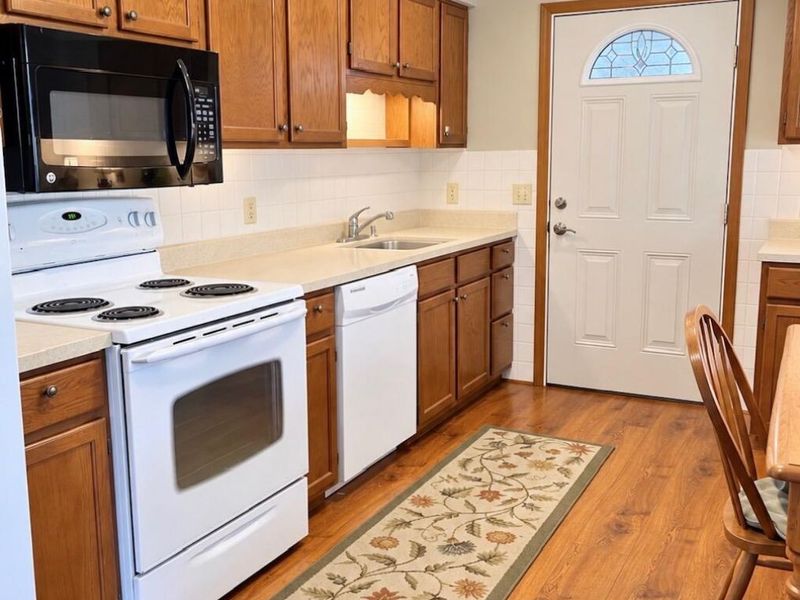 3060 E Brixton Drive, Springfield, OH 45503 Photo 10