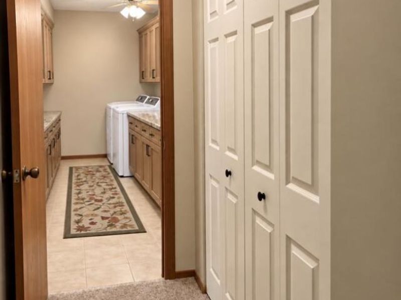 3060 E Brixton Drive, Springfield, OH 45503 Photo 22