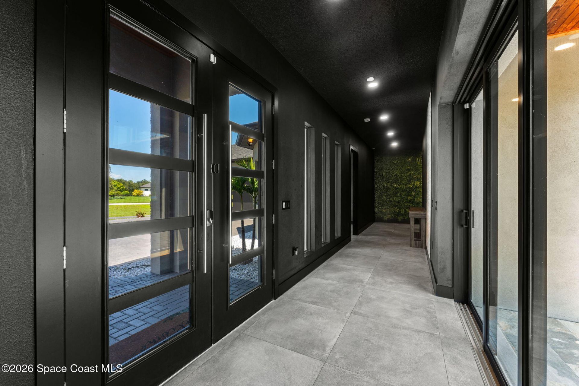 2453 Westhorpe Drive , Malabar, FL 32950 Photo