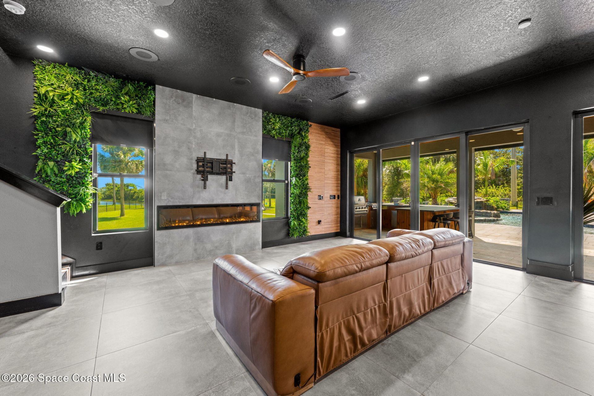 2453 Westhorpe Drive , Malabar, FL 32950 Photo