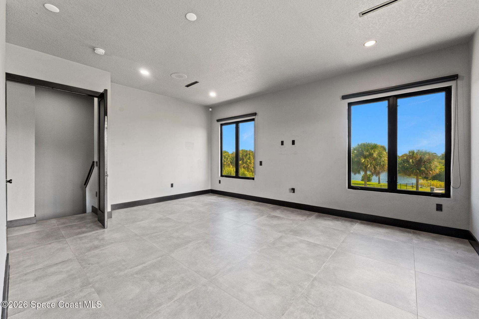 2453 Westhorpe Drive , Malabar, FL 32950 Photo
