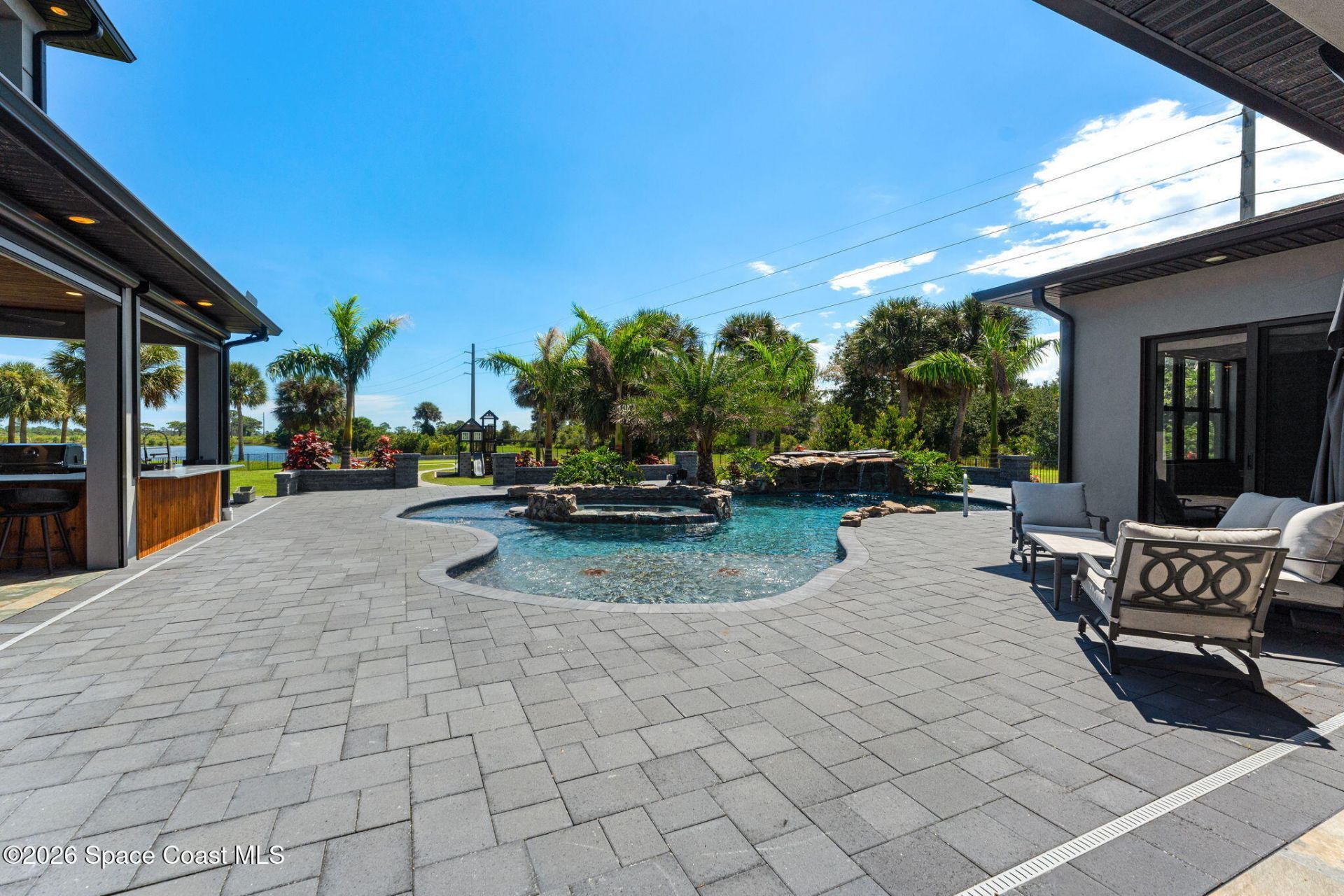 2453 Westhorpe Drive , Malabar, FL 32950 Photo