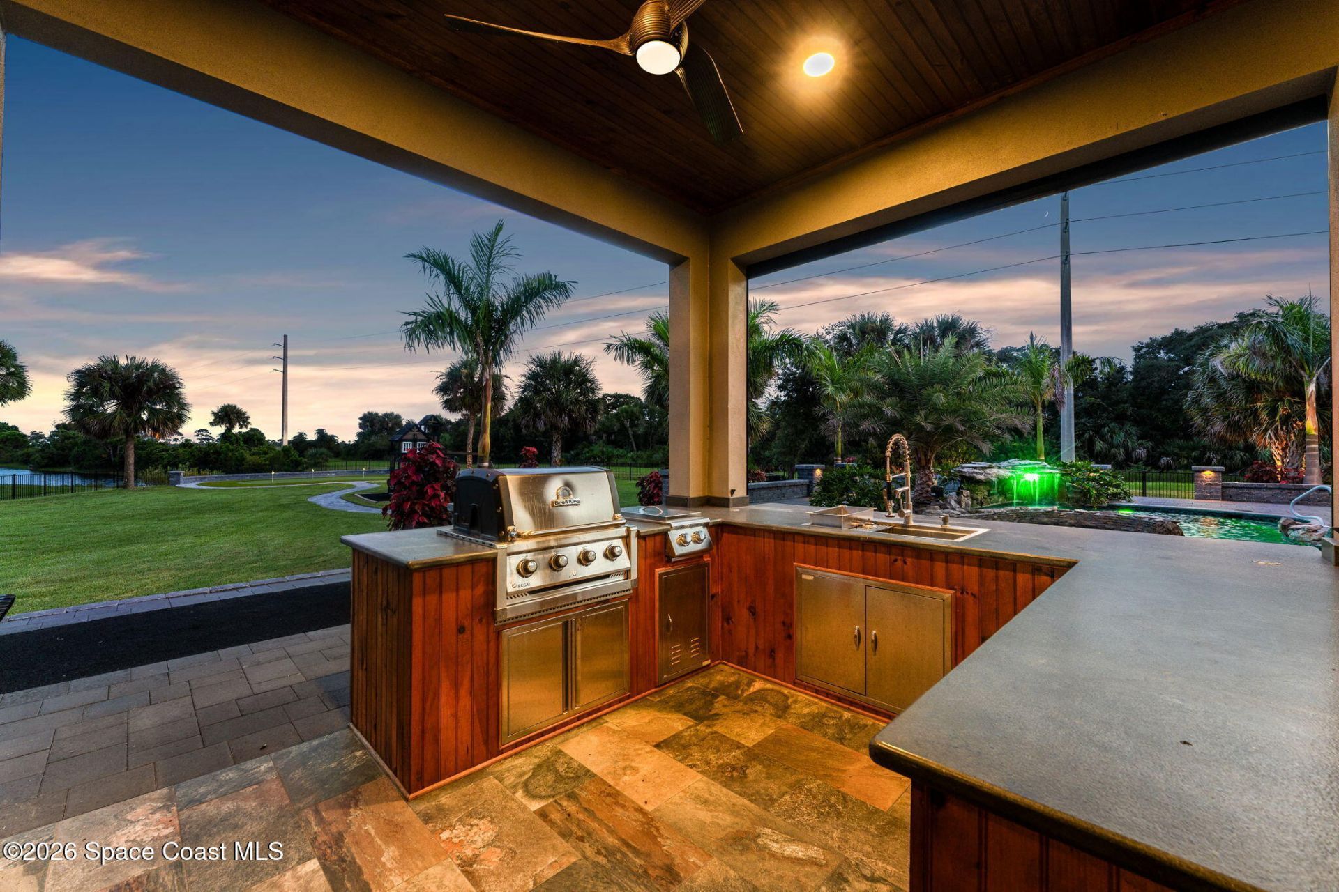 2453 Westhorpe Drive , Malabar, FL 32950 Photo
