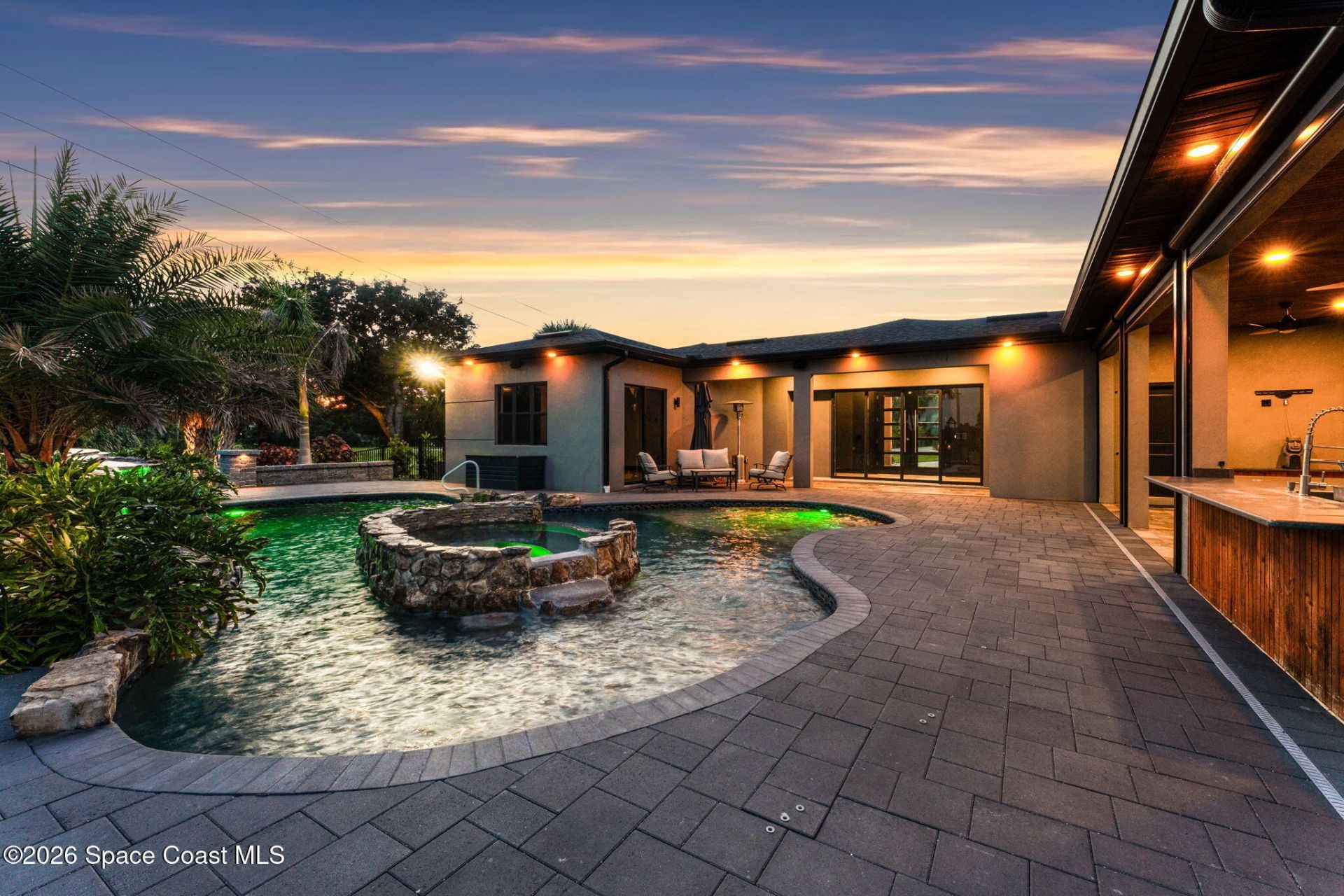 2453 Westhorpe Drive , Malabar, FL 32950 Photo