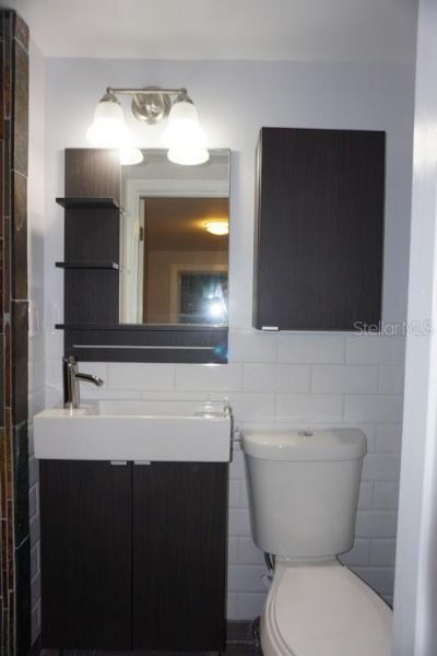 1250 46th Street , Sarasota, FL 34234 Photo