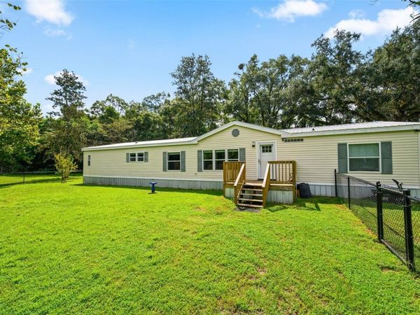 19923 SW 15TH AVENUE , NEWBERRY, FL 32669