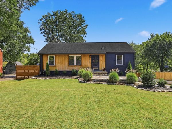 2543 Woodberry Dr , Nashville, TN 37214