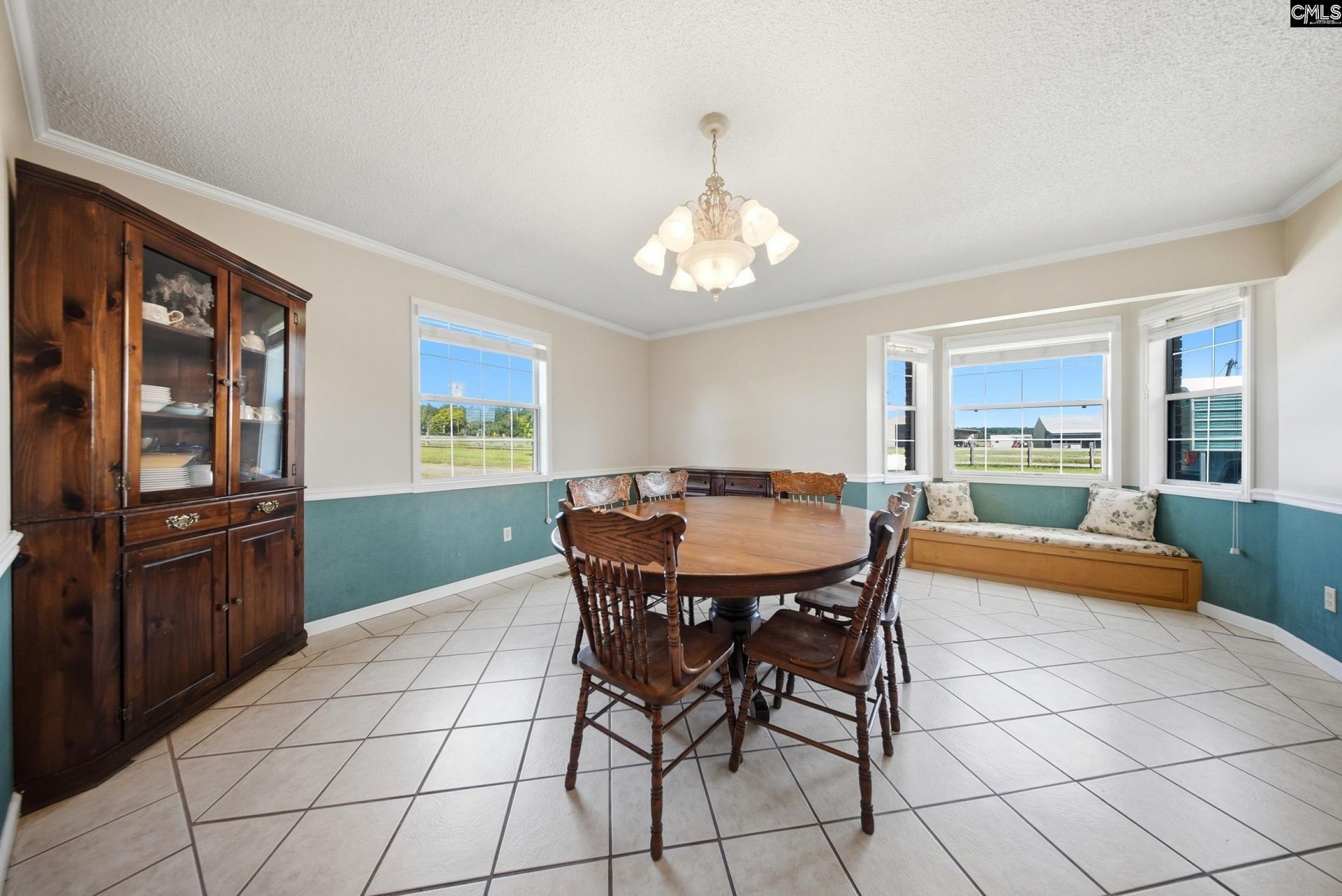 401 Addison Road  Photo 16