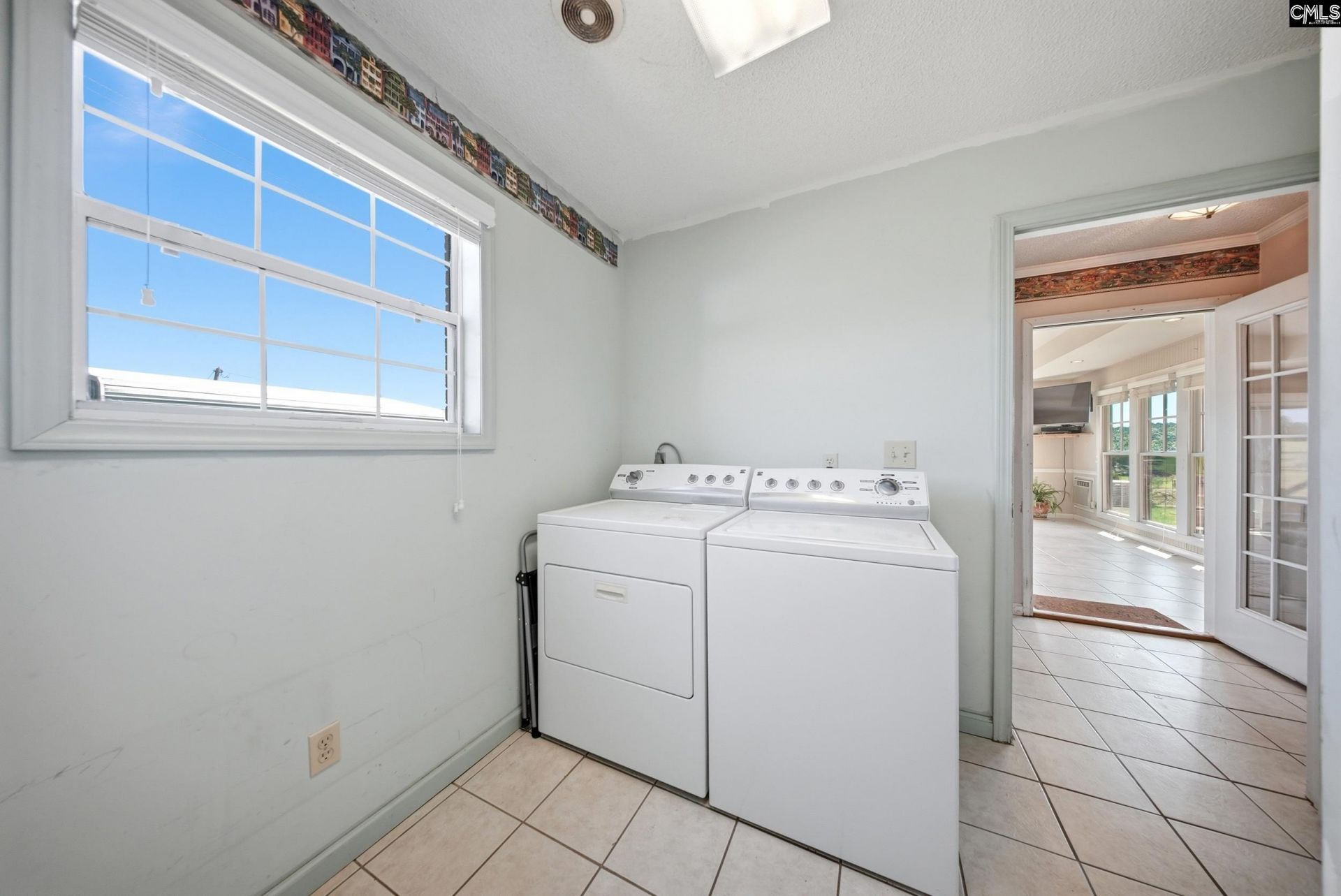 401 Addison Road  Photo 26