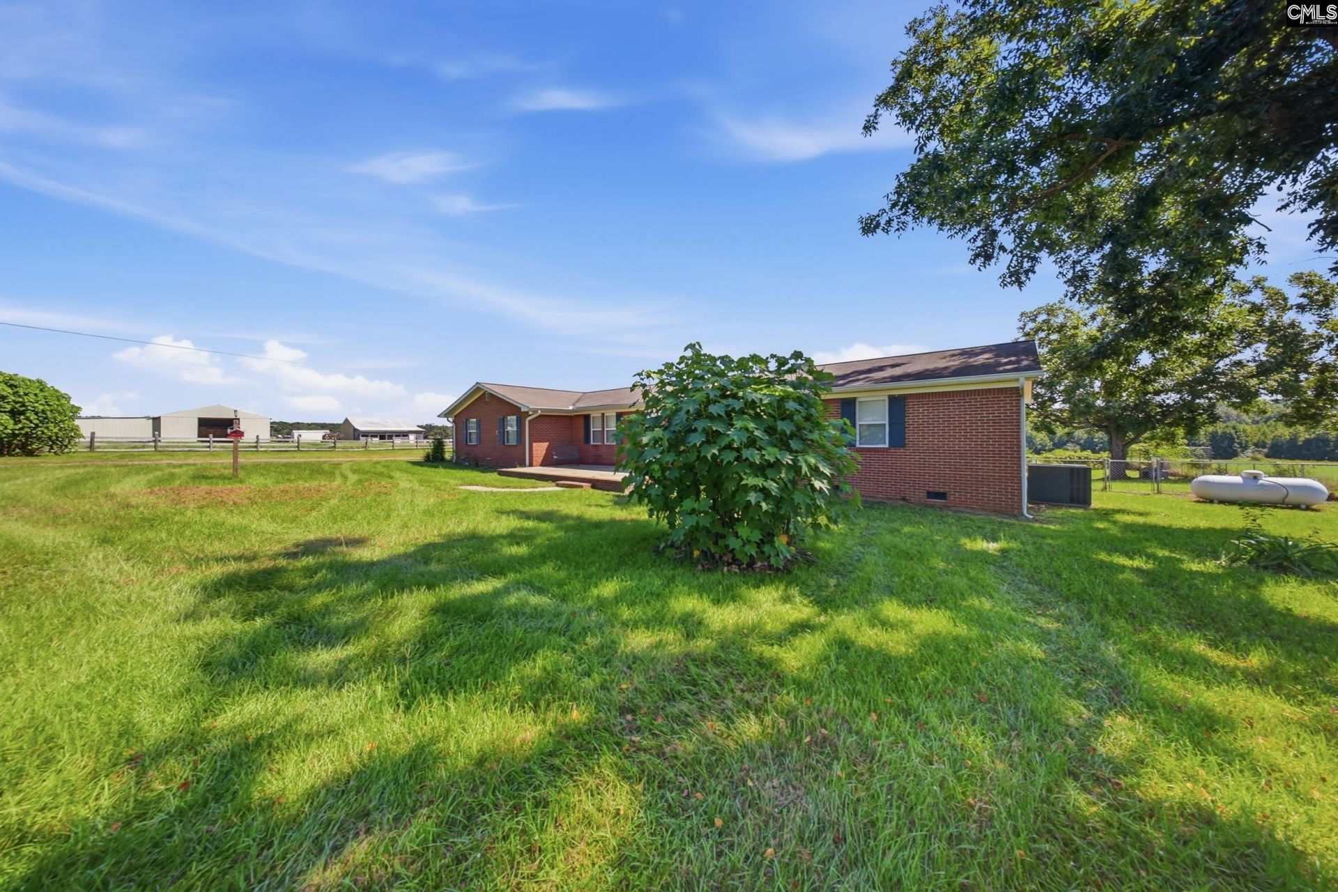 401 Addison Road  Photo 32