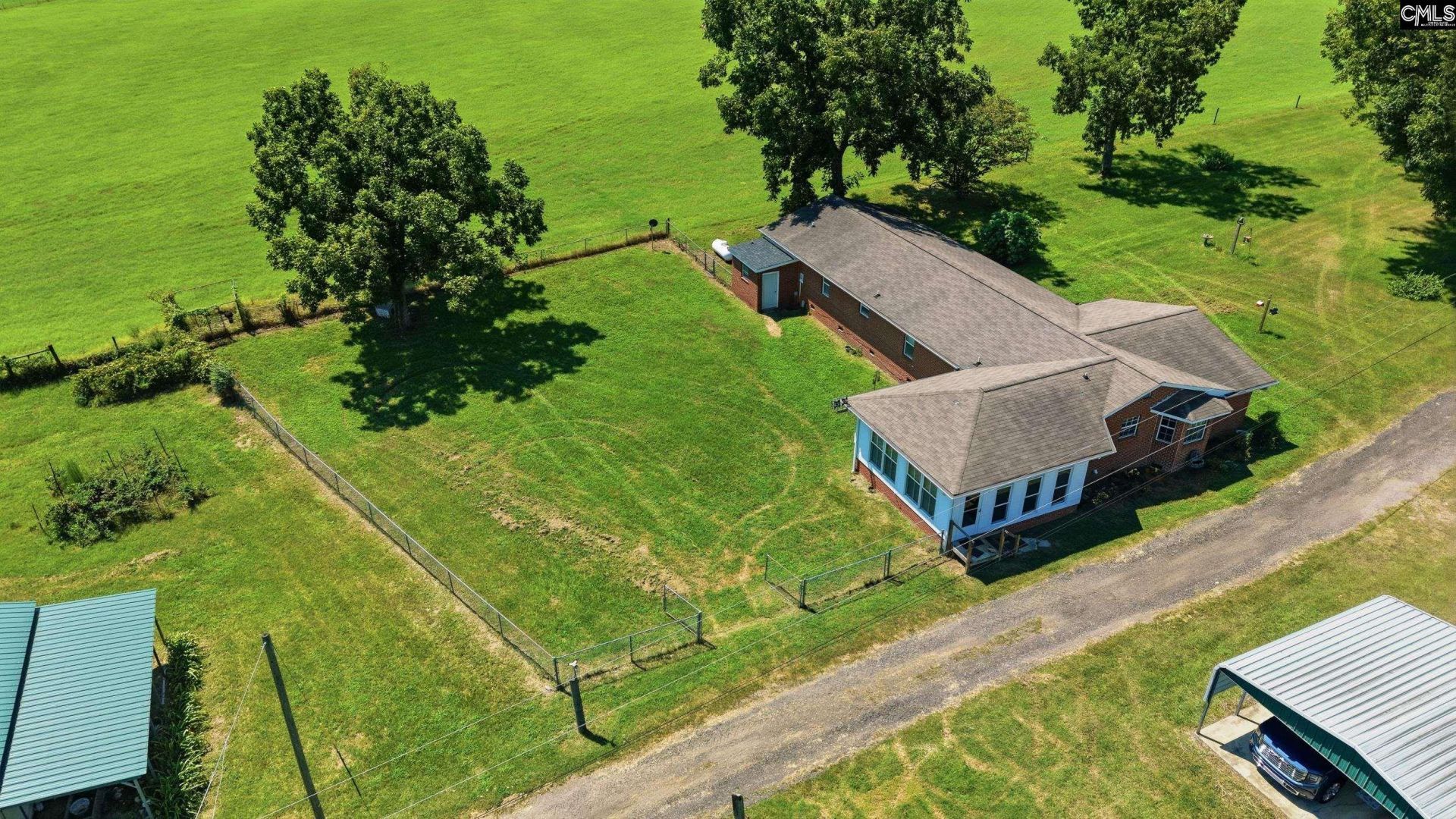 401 Addison Road  Photo 41