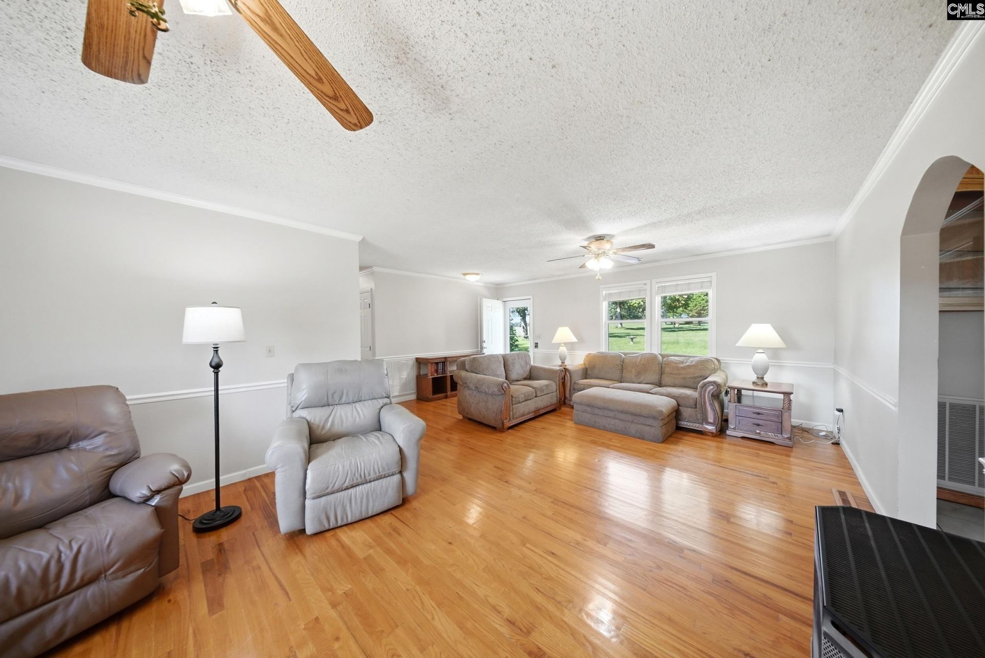 401 Addison Road  Photo 8